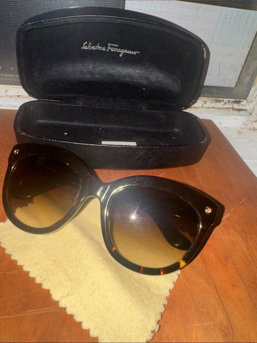 Salvatore Ferragamo Black Tortoiseshell Gradient Women's Sunglasses